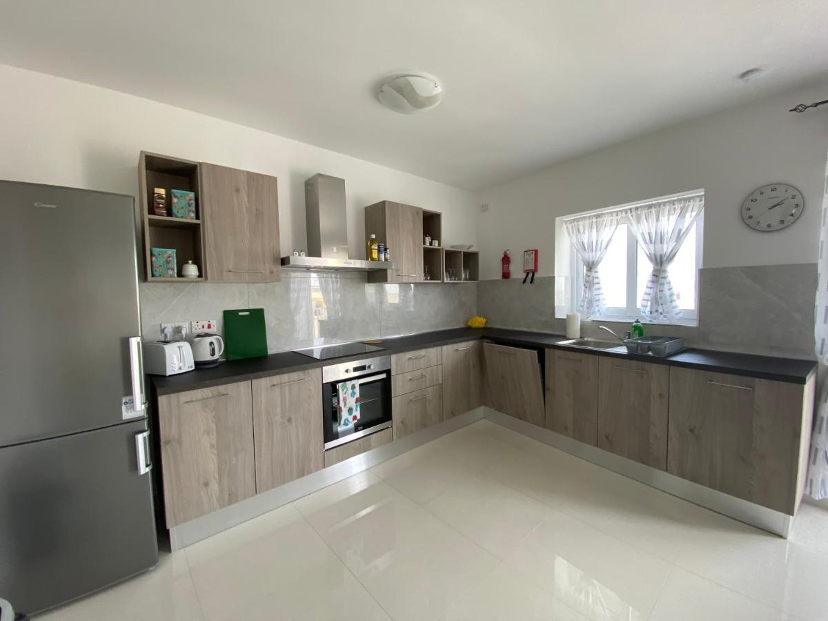 Sunshine Apartments Mellieha - Modern Three Bedroom Apartment - Apt No 1 Dış mekan fotoğraf