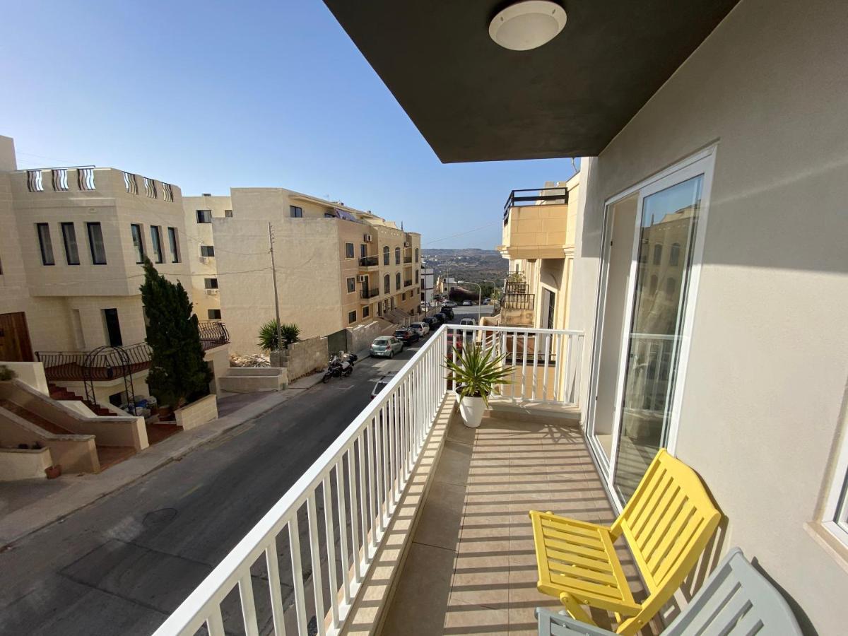 Sunshine Apartments Mellieha - Modern Three Bedroom Apartment - Apt No 1 Dış mekan fotoğraf